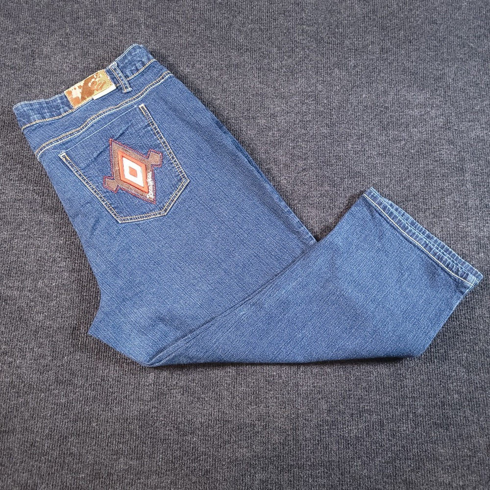 Rocawear Women's Blue‎ Denim Embroidered Capri Jeans Size 22